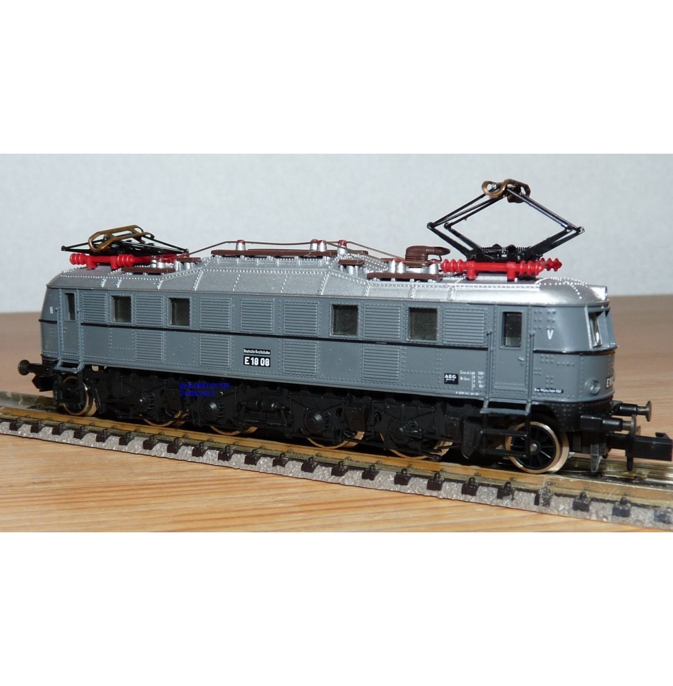 ARNOLD 2398 Motrice BoBo Re 4/4 II MITTEL-THURGAU-BAHN