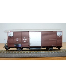 BEMO 2250 208, wagon couvert  N° Gbv 4438s FO  BO