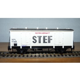 HORNBY acHO 7050, wagon couvert réfrigérant STEF SNCF BO