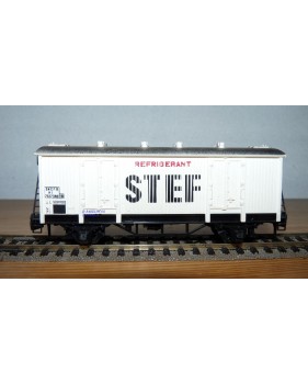 HORNBY acHO 7050, wagon couvert réfrigérant STEF SNCF BO