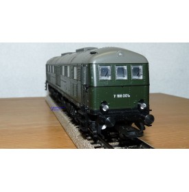 MÄRKLIN 3581 Loco diesel Br 221 DB BO