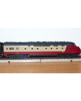 MÄRKLIN Digital 39700, rame automotrice type RAm 501 TEE " Edelweiss " SBB BO 