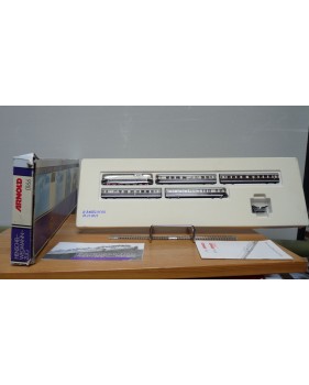 ARNOLD 0166, coffret train Henschel Wegmann DR BO
