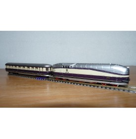 ARNOLD 0166, coffret train Henschel Wegmann DR BO