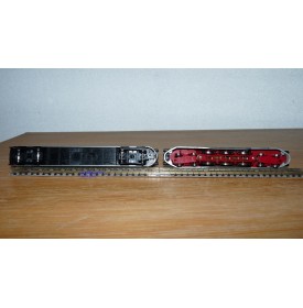 ARNOLD 0166, coffret train Henschel Wegmann DR BO