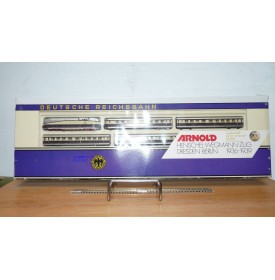 ARNOLD 0166, coffret train Henschel Wegmann DR BO