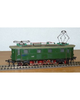FLEISCHMANN  1332-1,  loco électrique 1C1 à bielles série E 32 DB