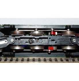 FLEISCHMANN  1332-1,  loco électrique 1C1 à bielles série E 32 DB