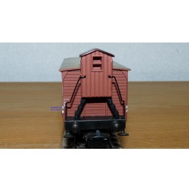 Märklin ancien 316 N b . 2,   wagon couvert à guérite  DB 