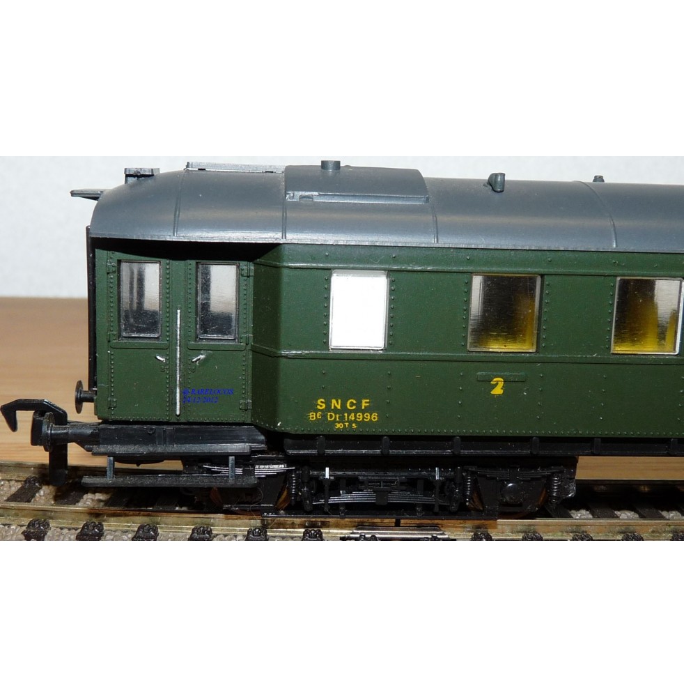 VOITURE CORAIL VU B6DU 2°CL MIXTE FOURGON SNCF - (A RESERVER) VOITURE CORAIL VU B6DU 2°CL
