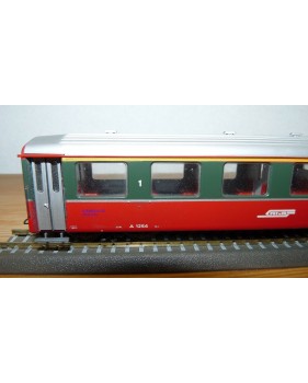 Voiture métallique à portes centrales AB 1157 Rhb BO