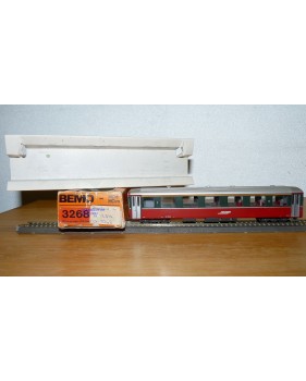 Voiture métallique à portes centrales AB 1157 Rhb BO