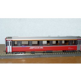 Voiture métallique à portes centrales AB 1157 Rhb BO