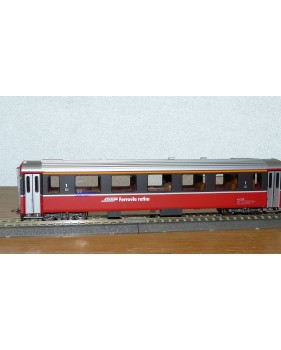 Voiture métallique à portes centrales AB 1157 Rhb BO