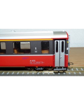 BEMO  3281 102 , voiture unifiée 3 ème série de 1 ère classe type A N°: 1272  RhB  BO