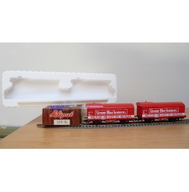 LILIPUT 229 04, wagons couverts pour  bière ASTRA DB BO