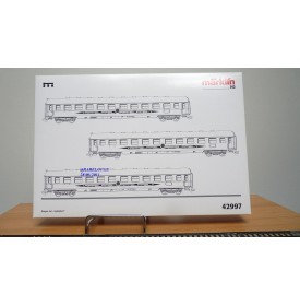 Märklin 3121 coffret diesel grandes lignes V200 DB BO