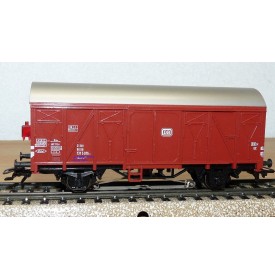Märklin 4411,  wagon couvert type Grs-v avec feu de fin de convoi  Neuf  BO
