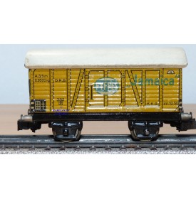 Märklin ancien 382 . 2,   wagon couvert à bananes JAMAICA FYFFE