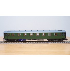 LILIPUT  842 02, voiture 2 Kl. type AB4ü 28 DR BO