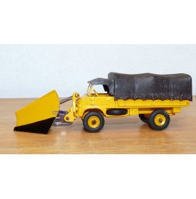 Dinky Toys 567, camion chasse neige MERCEDES BENZ UNIMOG  BO