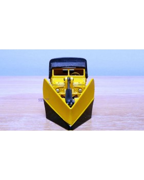 Dinky Toys 567, camion chasse neige MERCEDES BENZ UNIMOG  BO