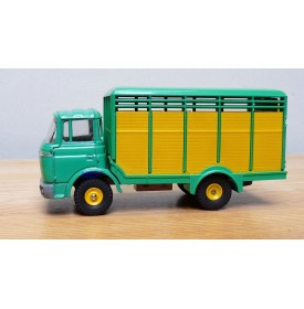 Dinky Toys 577, camion bétaillère BERLIET GAK  BO