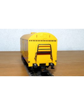 FLEISCHMANN 1467 G, wagon couvert  type Gre GULLFIBER SJ BO