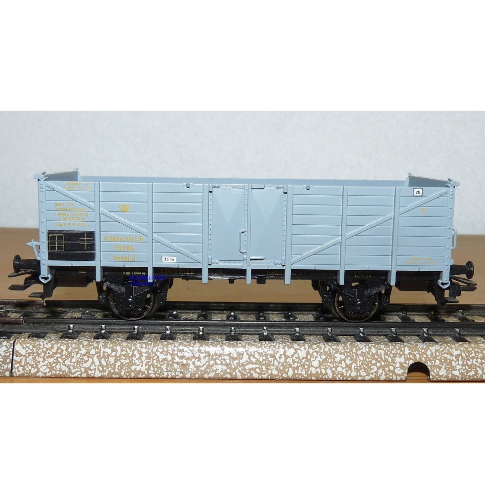 Märklin 48944 wagons plats type Bt 10 conteneurs à bière Königsbacher DB BO