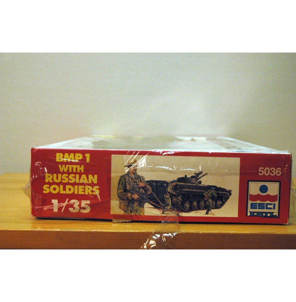 Maquette ESCI 5036 - Char BMP-1 Avec Soldats Russes - 1:35 - Scellée