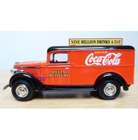 MATCHBOX  YCC02-M,  Fourgon GMC Coca Cola 1937  Neuf  BO