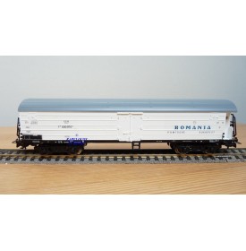 PIKO 6425 160,  wagon couvert à guérite CFR  BO 