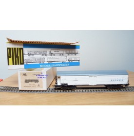 PIKO 6425 160,  wagon couvert à guérite CFR  BO 