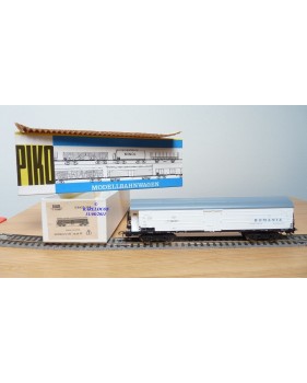 PIKO 6425 160,  wagon couvert à guérite CFR  BO 