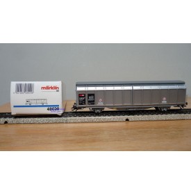 Märklin   48020, wagon couvert à parois coulissantes type Hbbillns SBB  Neuf  BO