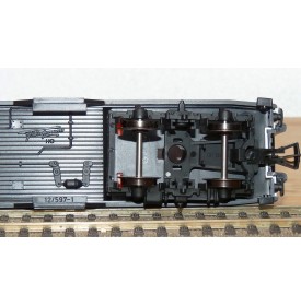 FLEISCHMANN 5122, voiture banlieue  "Silberling" type Brnzb 725  2  Kl. DB BO
