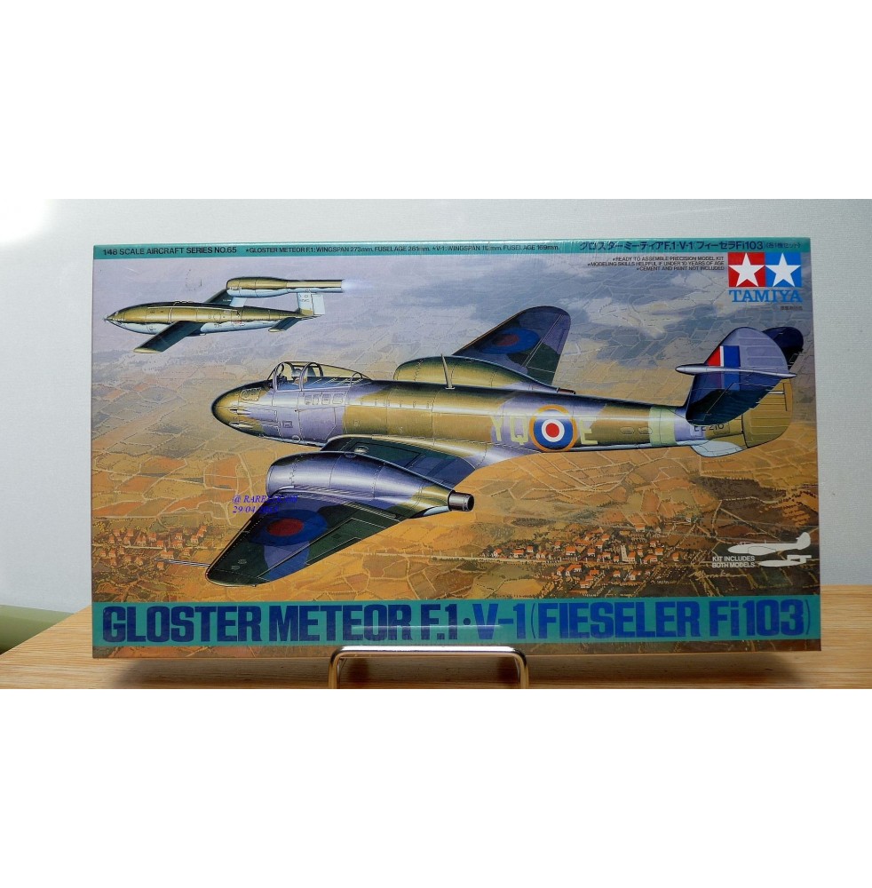 TAMIYA   61065,  MIG 15 bis clear edition BO 1/48
