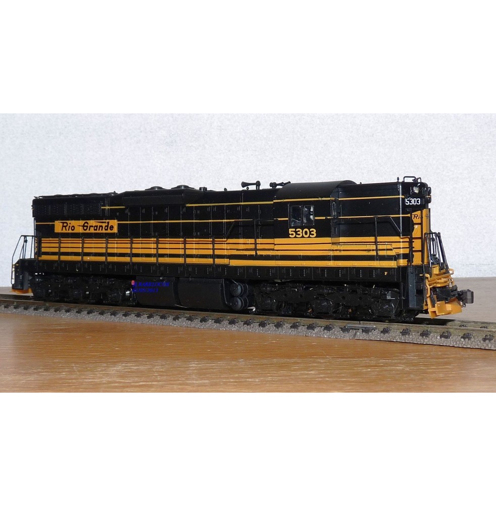 LIFE LIKE Proto 2000  8013,  loco  EMD SD 7 D&RGW  N° 5303  B&O  BO