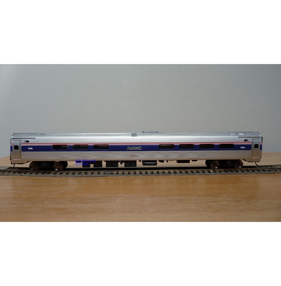 WALTHERS 932 6014, voiture bar  ( 85' Amfleet Food Service )  Superliner II  AMTRAK Neuf  BO