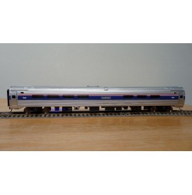 WALTHERS 932 6014, voiture bar  ( 85' Amfleet Food Service )  Superliner II  AMTRAK Neuf  BO