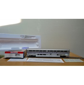 WALTHERS 932 6111, voiture lits ( sleeping car ) 85'  Superliner II  AMTRAK Neuf  BO