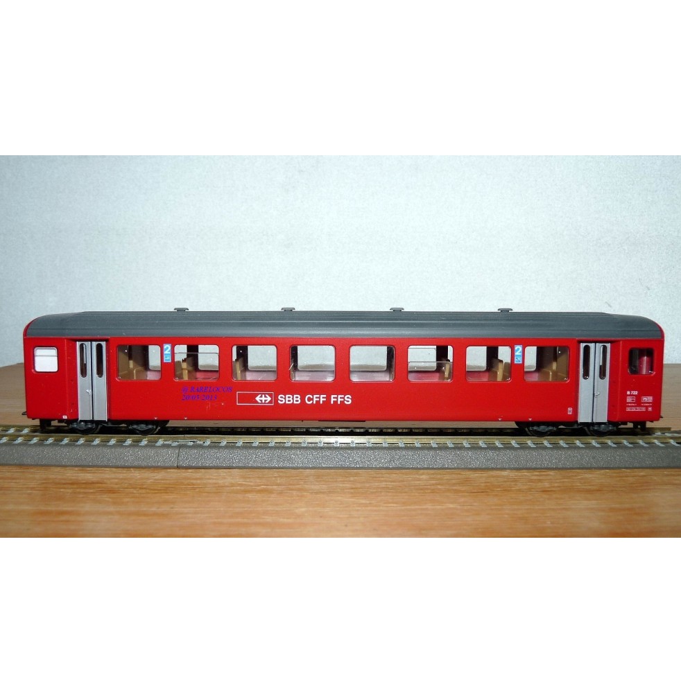 Voiture métallique à portes centrales AB 1157 Rhb BO