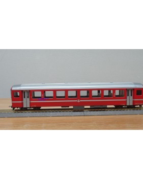 Voiture métallique à portes centrales AB 1157 Rhb BO