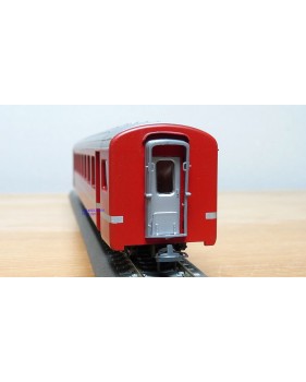 Voiture métallique à portes centrales AB 1157 Rhb BO