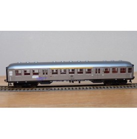 FLEISCHMANN 5121, voiture banlieue  "Silberling" type ABnb  1/2 Kl. DB BO