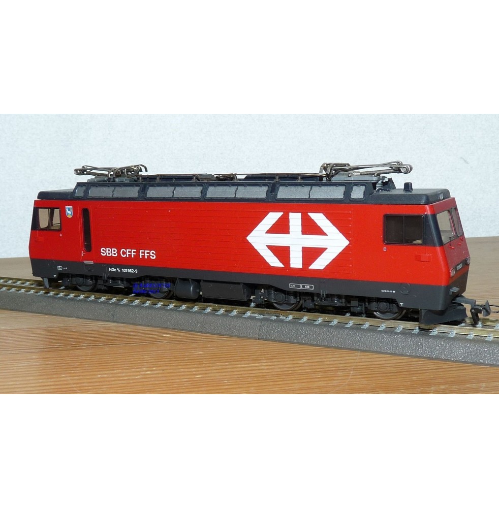 BEMO  1262 402, motrice  à crémaillère type HGe 101 Brünigbahn SBB    BO