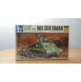 FUJIMI WA7-150,  Char américain SHERMAN  Neuf  BO 1/76