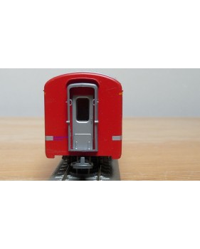 Voiture métallique à portes centrales AB 1157 Rhb BO