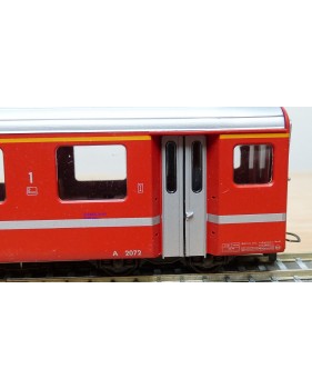 Voiture métallique à portes centrales AB 1157 Rhb BO