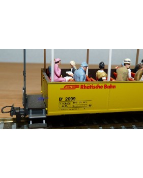 Voiture métallique à portes centrales AB 1157 Rhb BO
